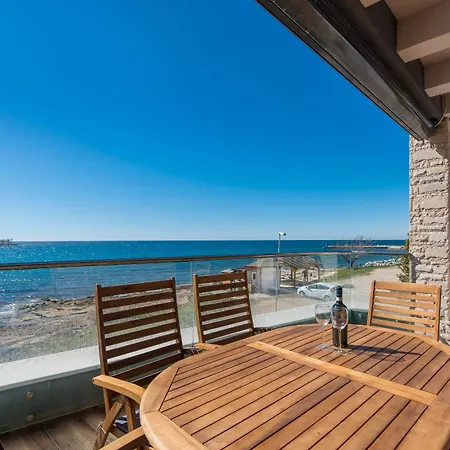 Punta Mulino Апартаменты Ловречица