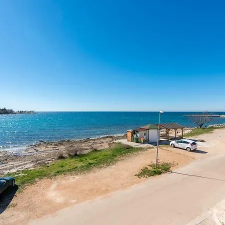 Punta Mulino * Ловречица
